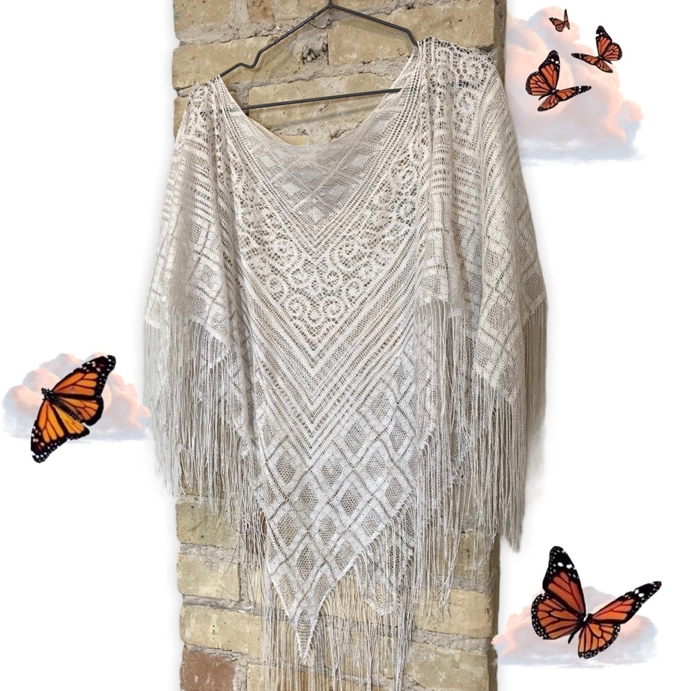 Bohemian Beach Lace Coverup Poncho
